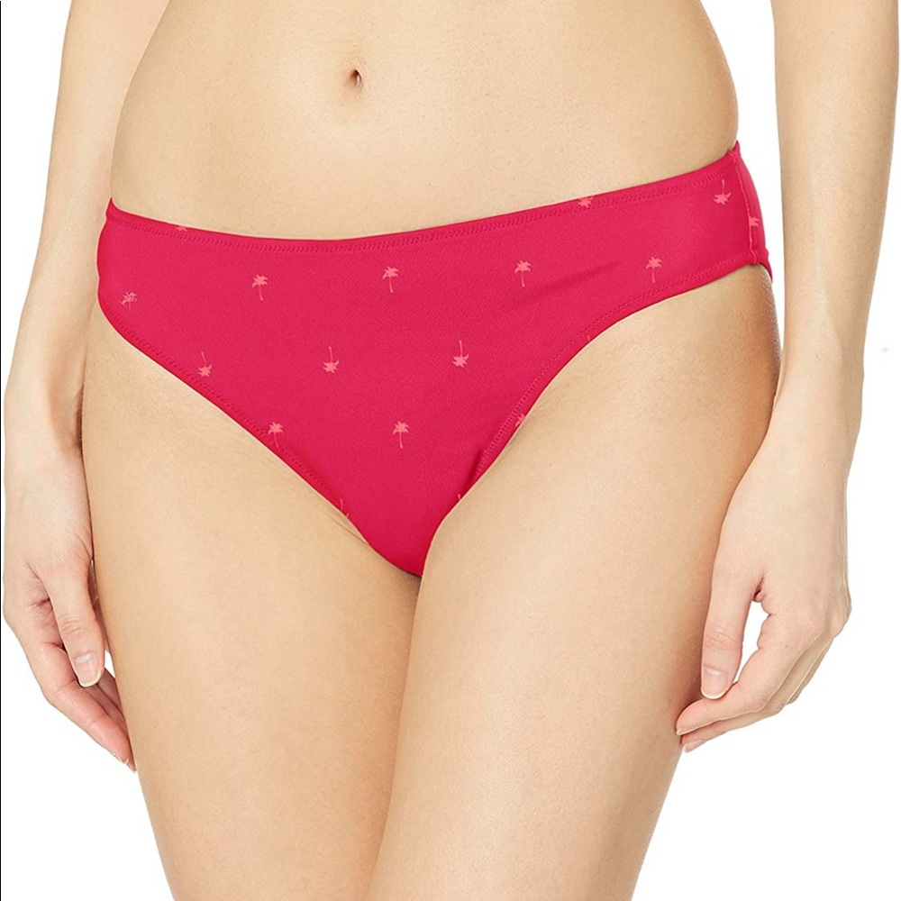 Bikini - Picture 5 of 6